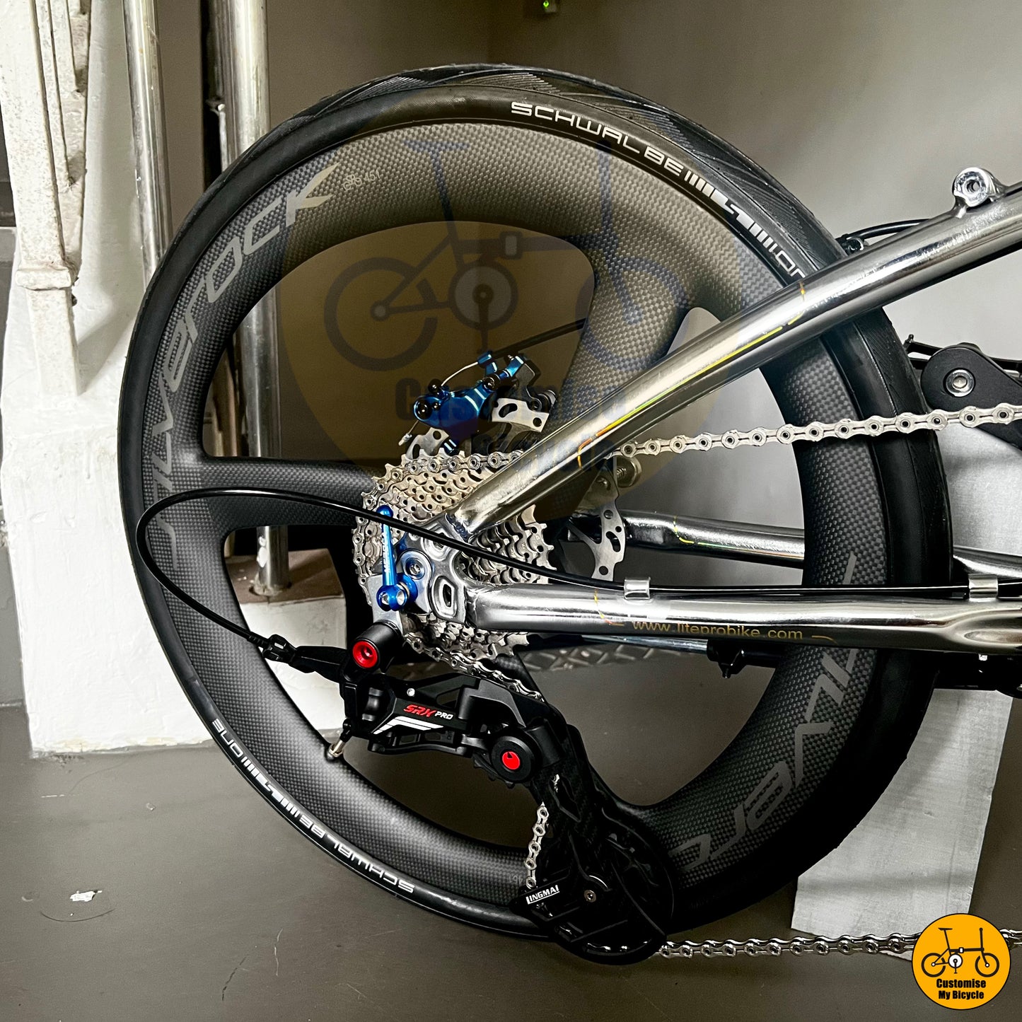 Juin Hydraulic Brake on High-Speed Dropbar Crius Master 22-Inch Foldable Bicycle β A Road Bike Feel in a Foldie