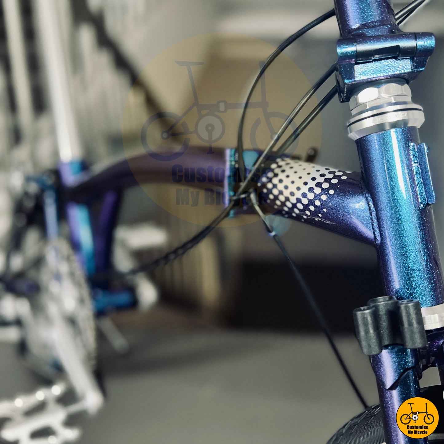 Glossy blue trifold with a retro-inspired aesthetic