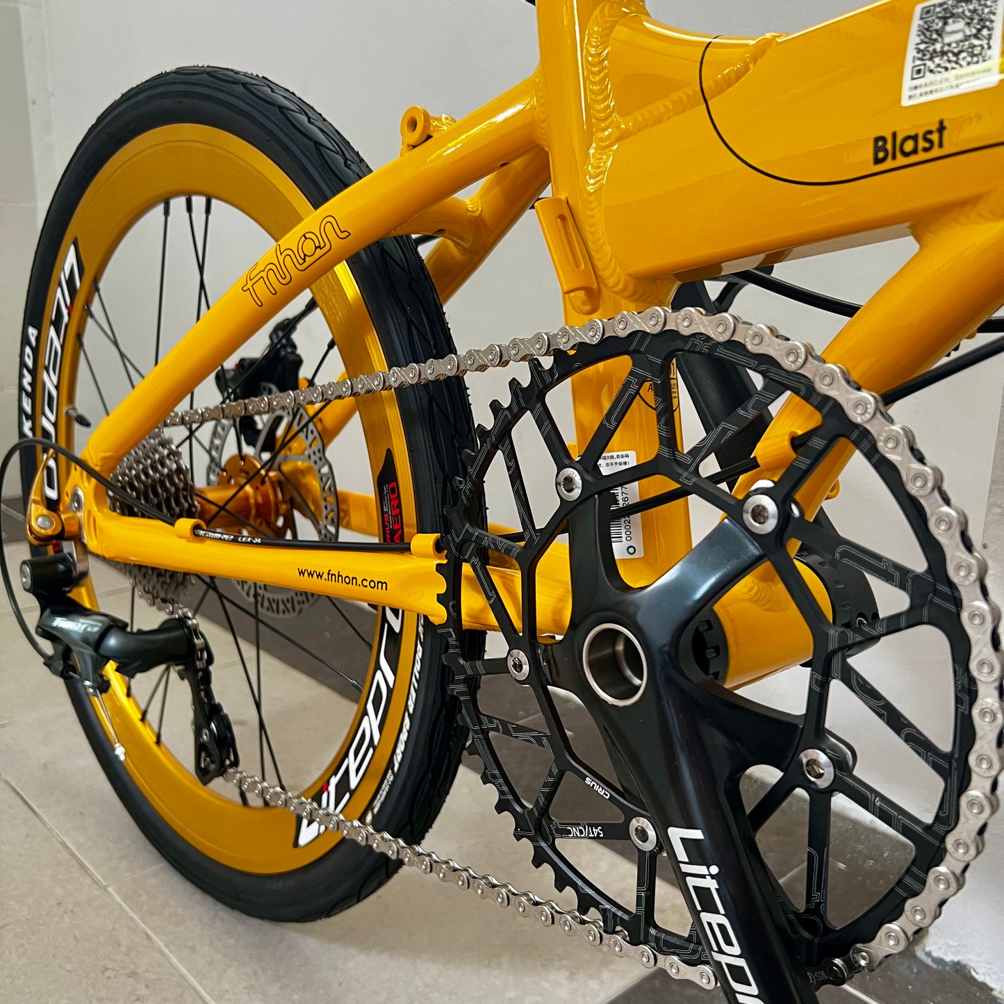 PokΓ©mon-Themed Fnhon Blast 22-Inch Folding Bike β Electric Yellow for a Lightning Ride
