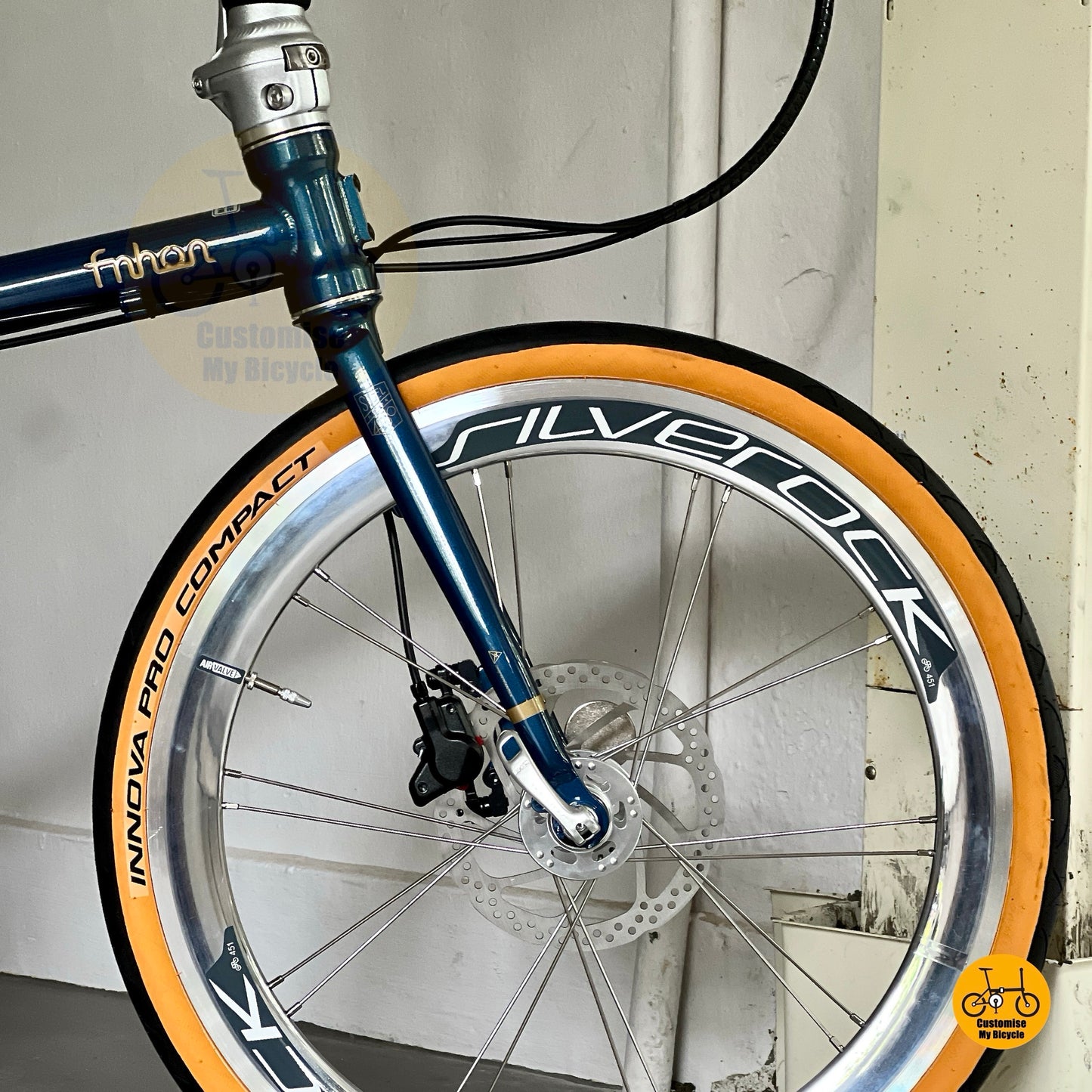 Close up of Silverock high profile front 20" 451 wheel