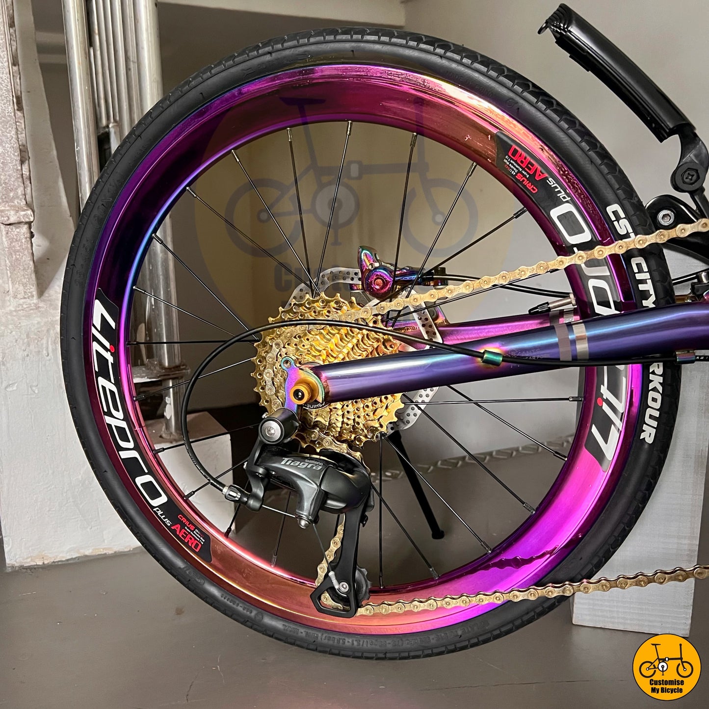 Fnhon Gust 22β β’ Shimano 10s β’ Oil Slick Aurora