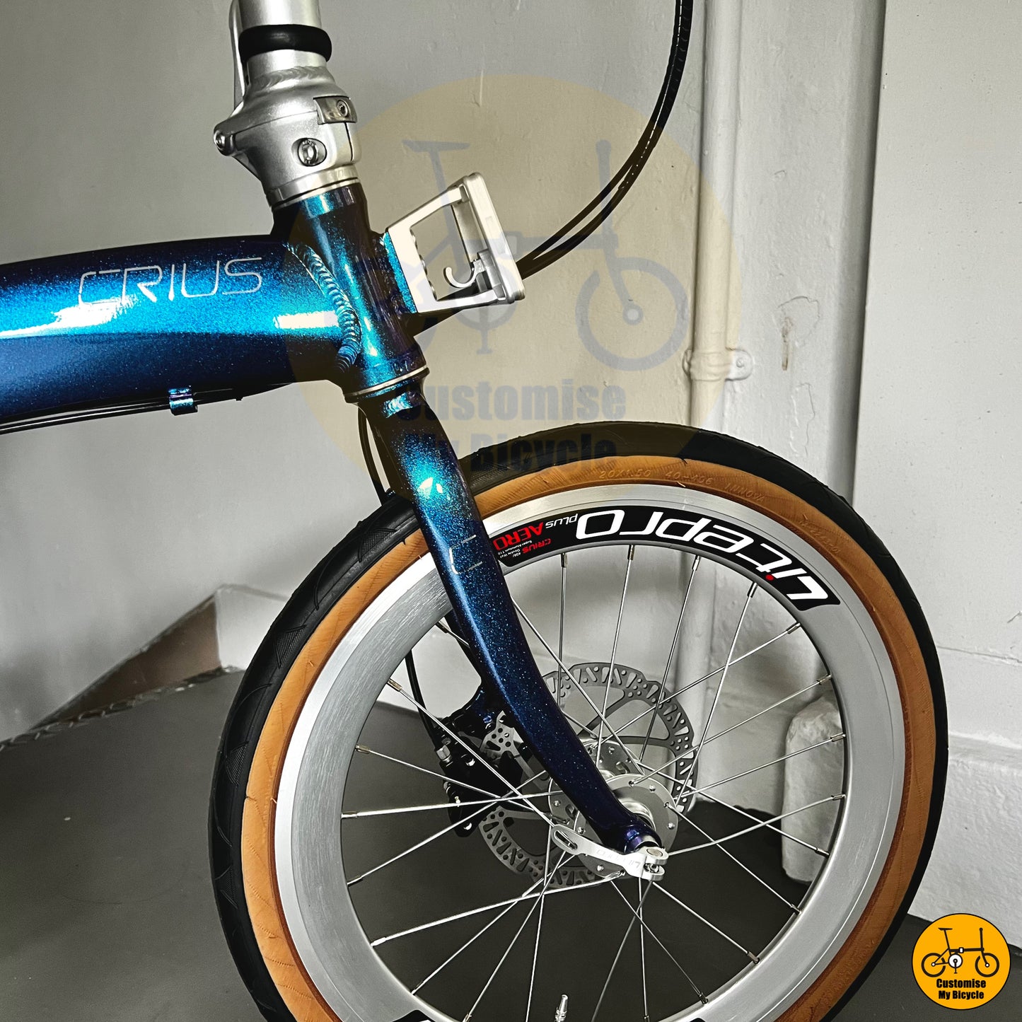 Crius Velocity 20” • Shimano 9s • Chameleon Blue