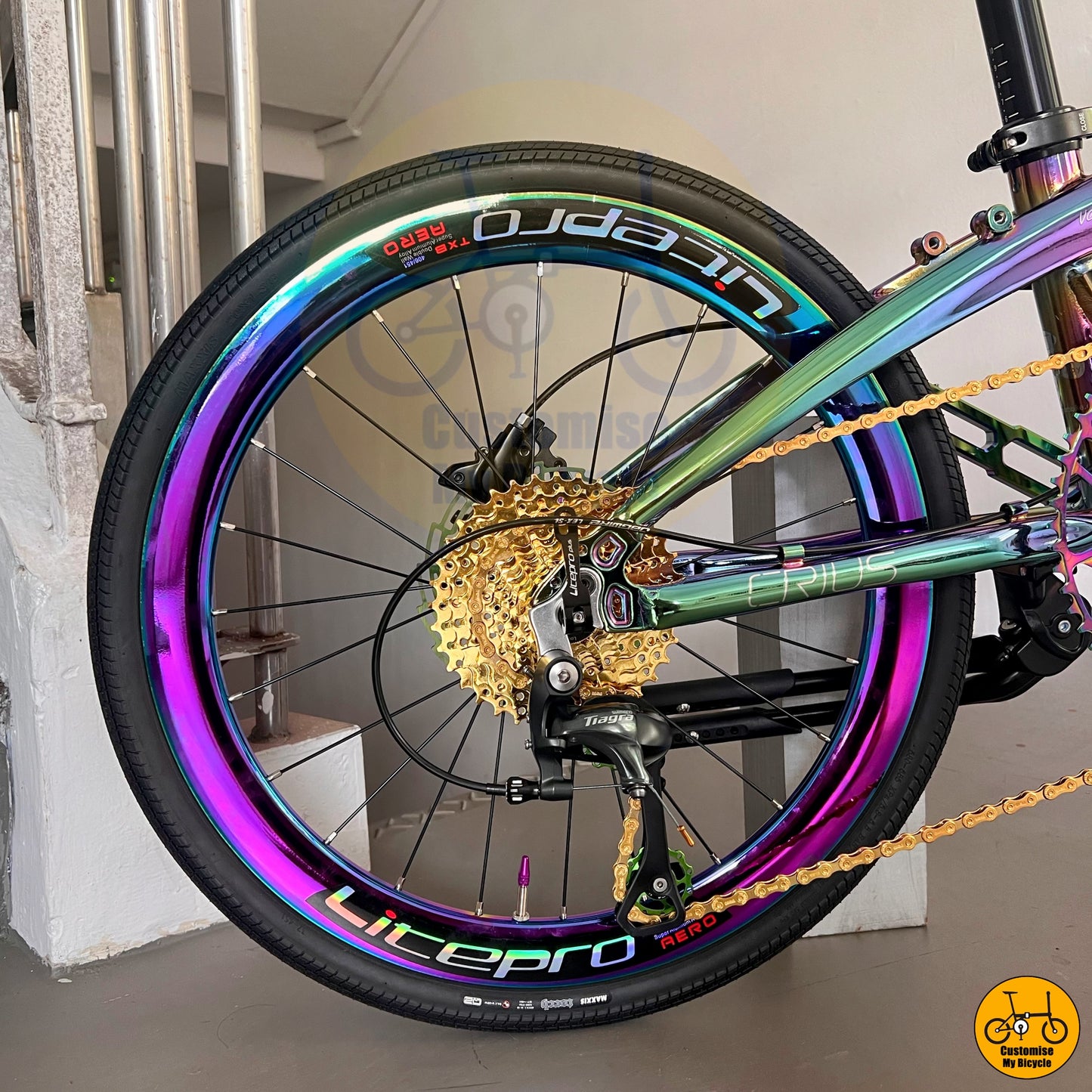 Crius Velocity 22” • Shimano 10s • Oil Slick Aurora