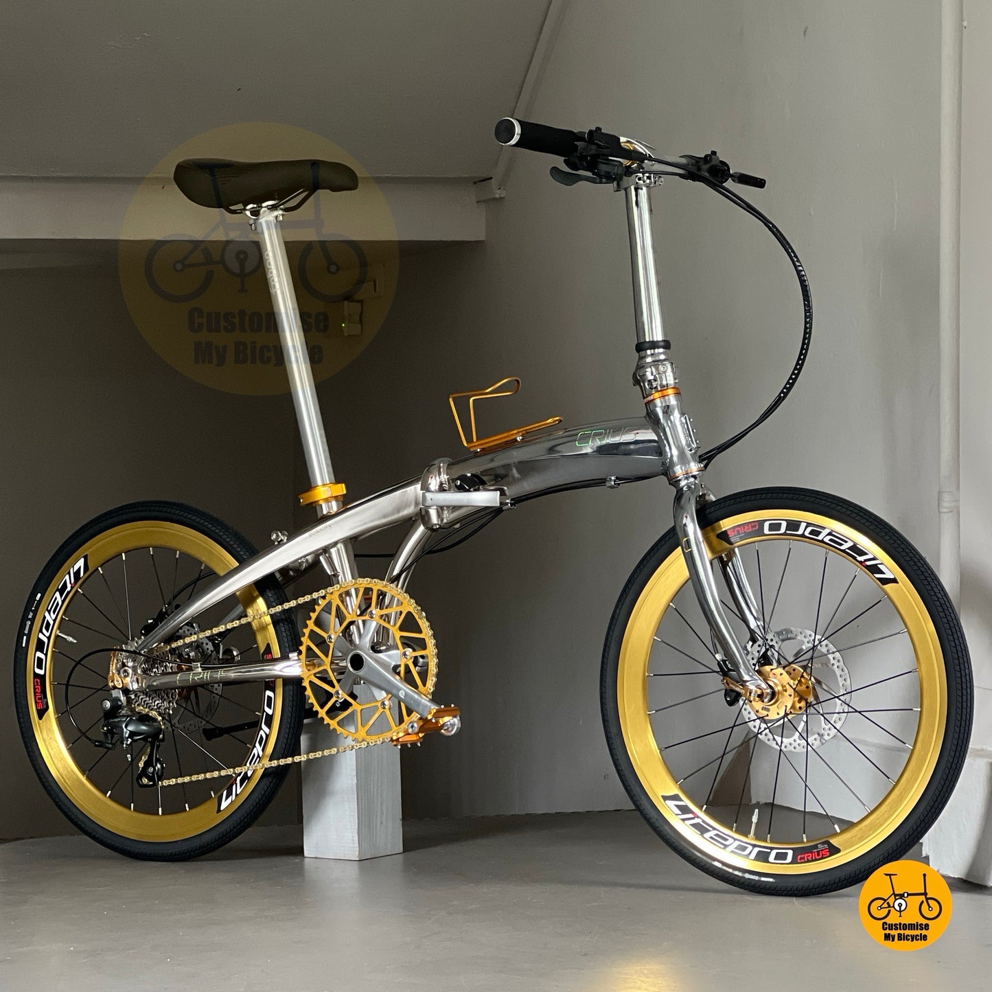 銀色閃耀科瑞斯折疊自行車禧玛诺 10速