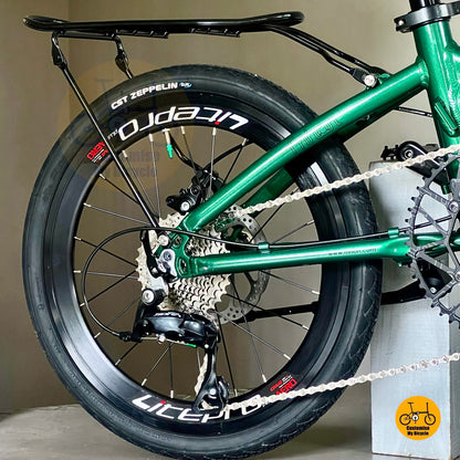 Rear rack on folding bike