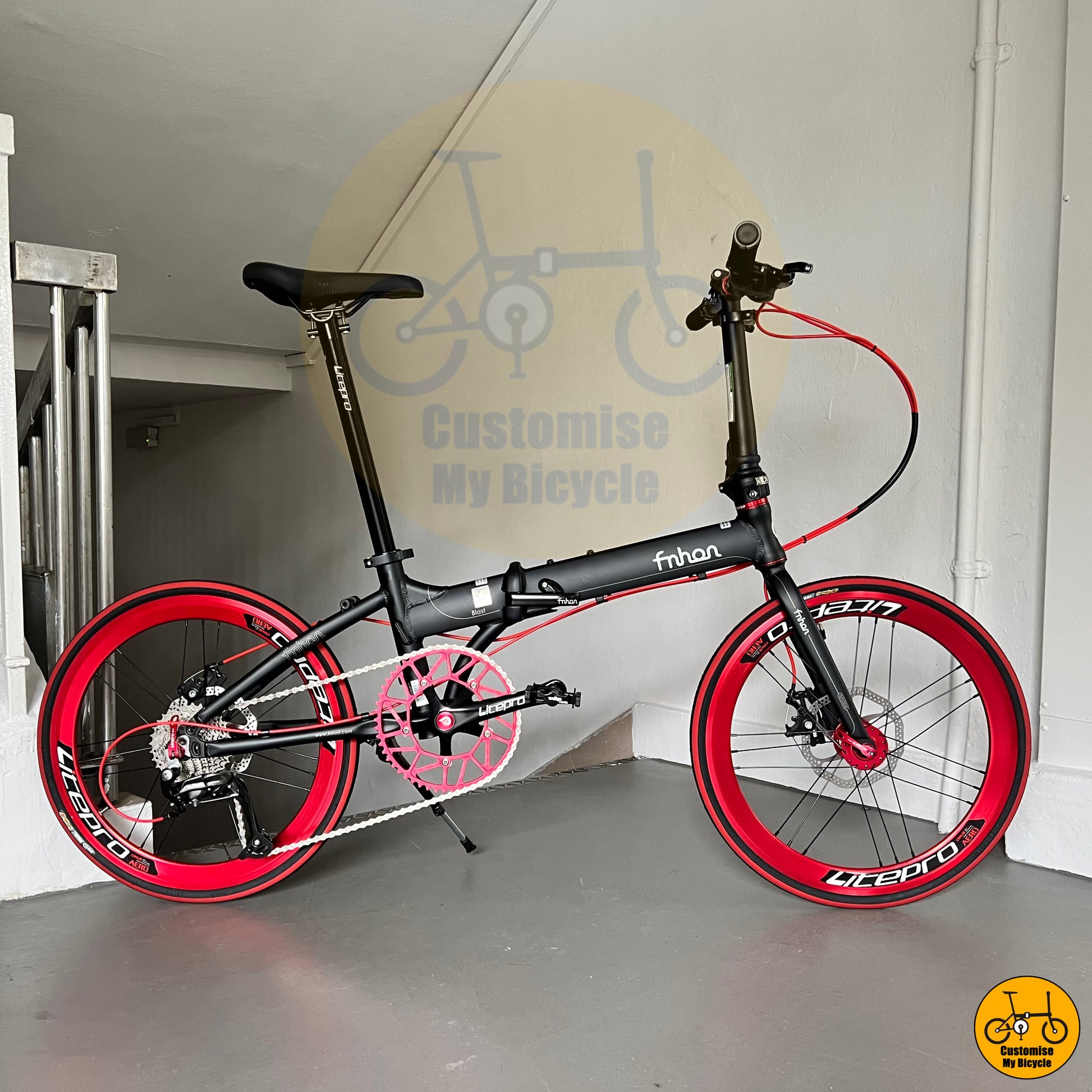 Sleek Matte Black & Red Fnhon Blast 22-Inch Foldable Bicycle – Stylish & Compact
