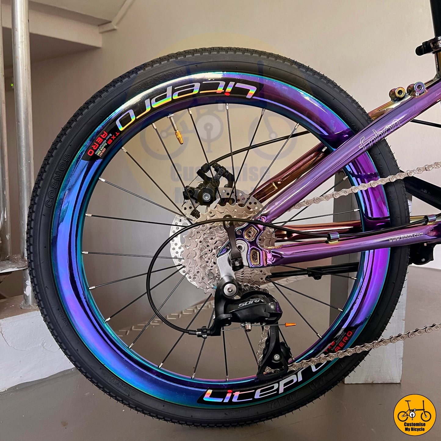 Fnhon Blast 22” • Shimano 9s • Oil Slick Aurora