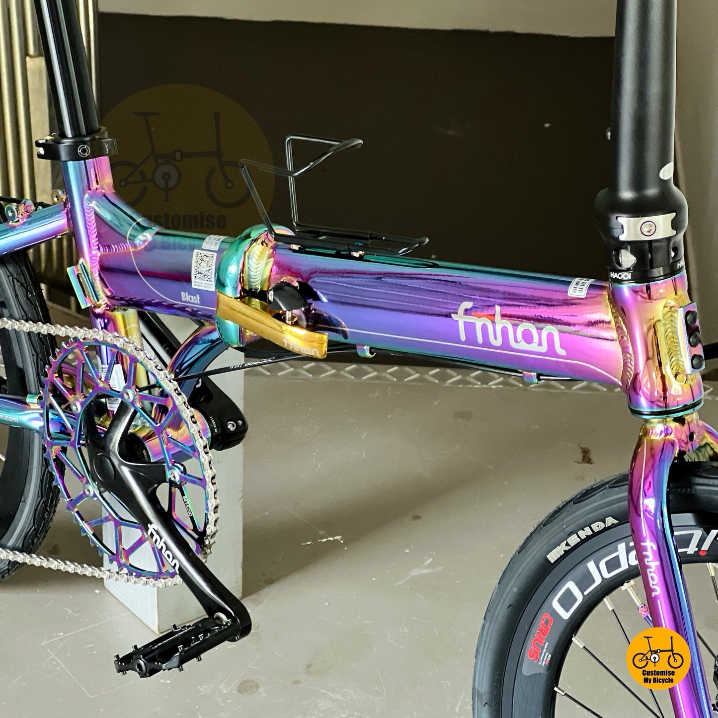 Fnhon Blast 22 inch folding bike Oil Slick Aurora rear angle lightweight folding bike for city riding