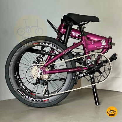 Fnhon Blast folded position suitable for MRT and bus transport
