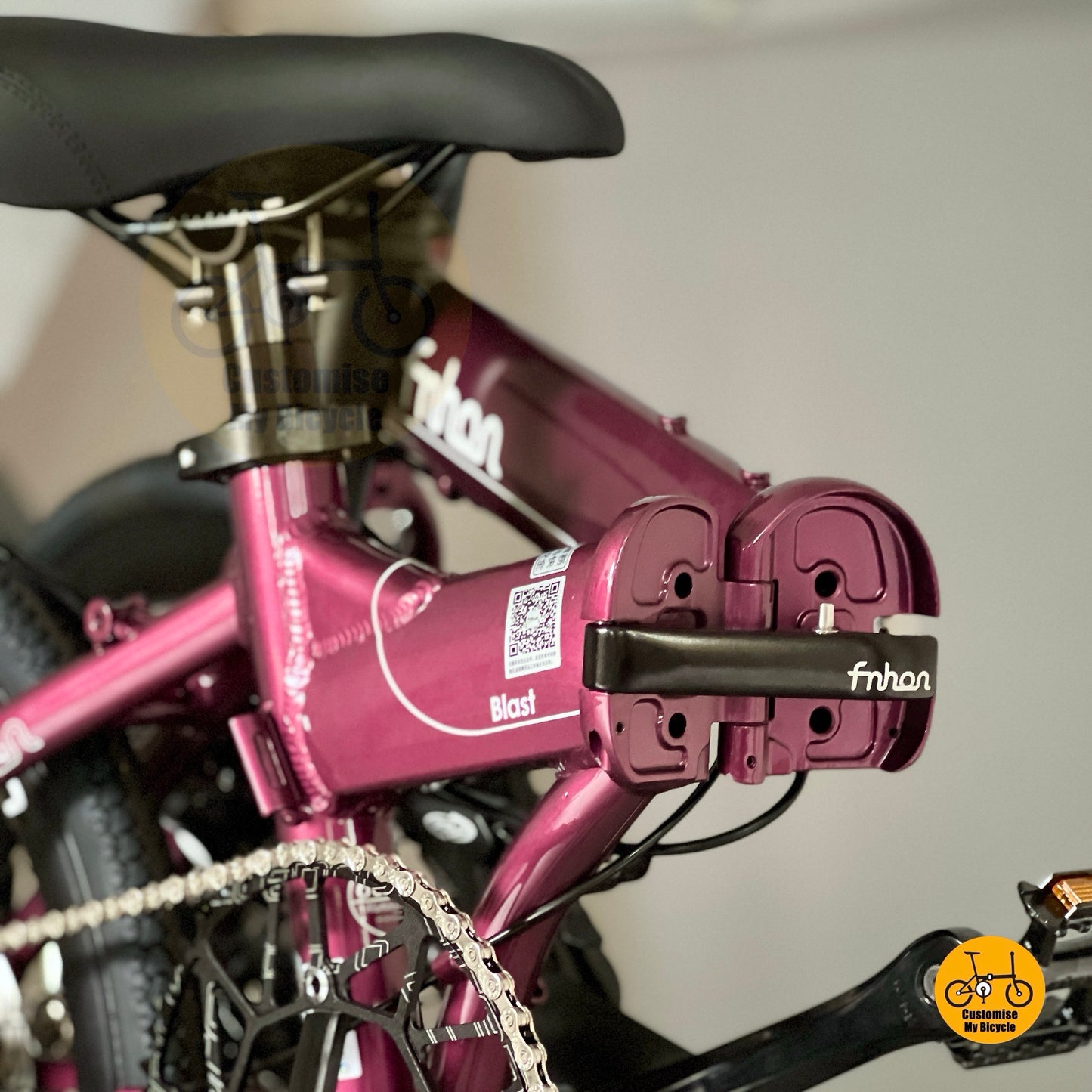 Folding hinge on Fnhon Blast 20" 451 royale purple