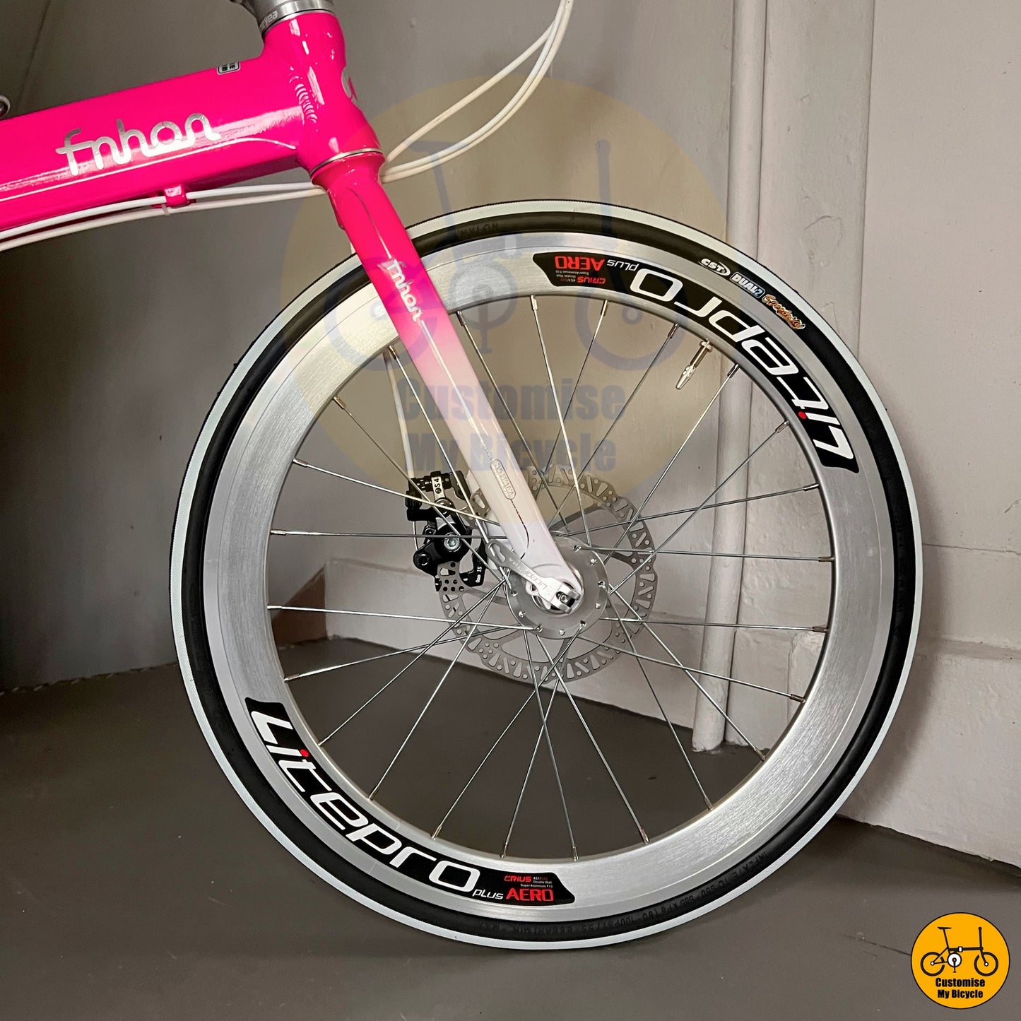 Fnhon Blast 22” • Shimano 9s • White Pink