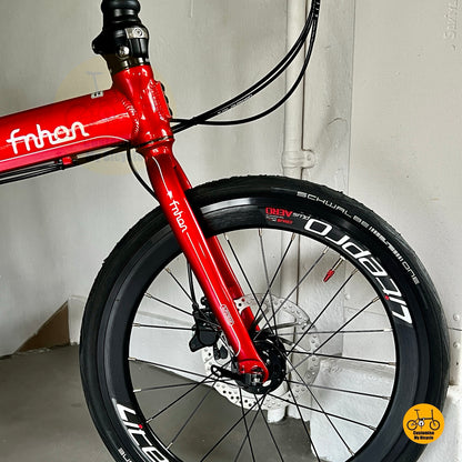 Schwalbe One tyres with aero black wheels  
