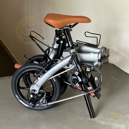 Fnhon Breeze 14" Battleship Grey folding bike in compact folded configuration