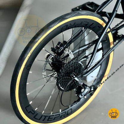 Shimano 9s and Shimano cassette on foldie Fnhon Gale Matte Black
