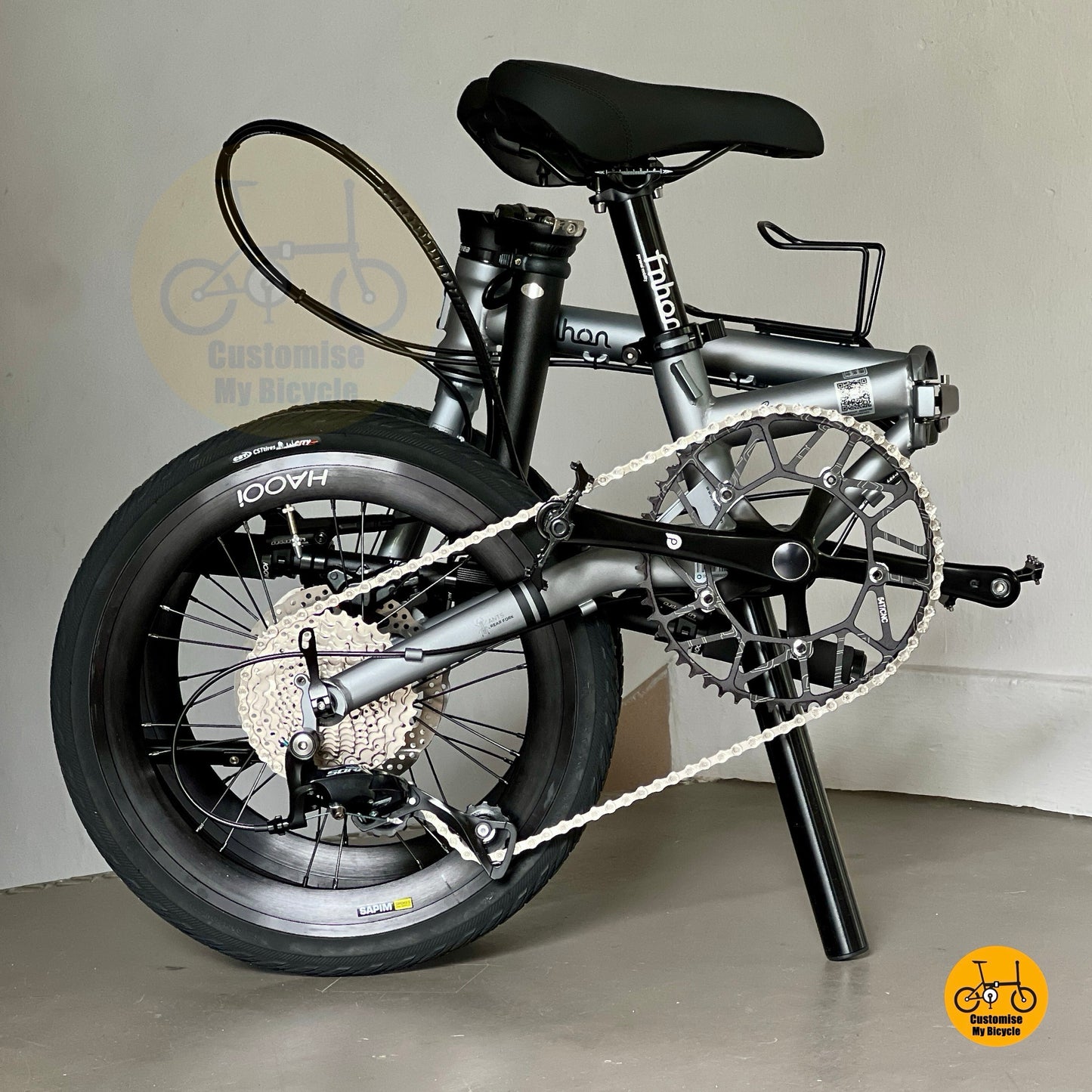 Folded Size of Fnhon Gust 18 inch Battleship Grey folding bike weighing around 9.7kg