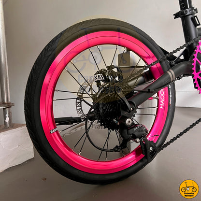 Fnhon Gust 18” • Shimano 9s • Matte Black + Pink