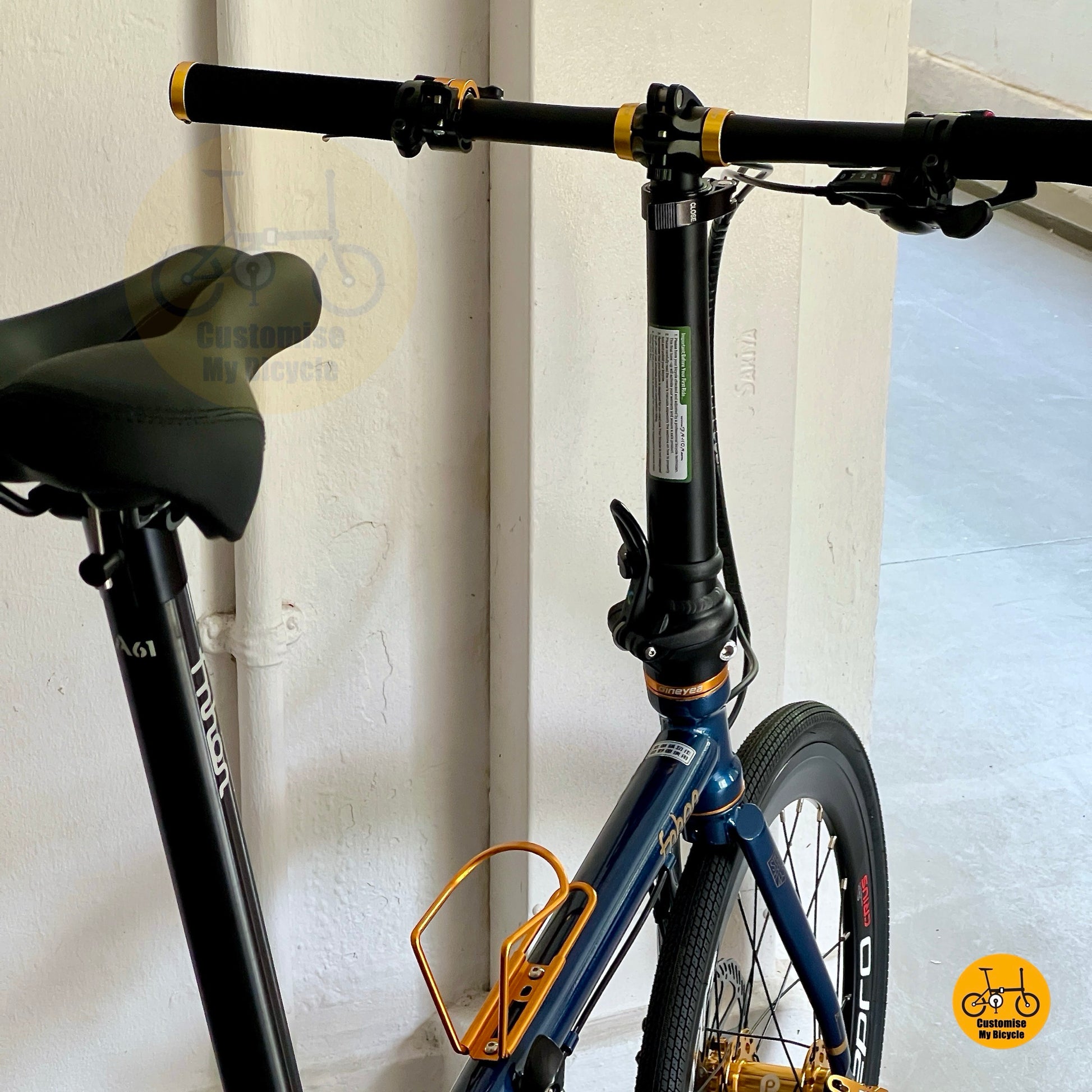 Fnhon Gust folding bike deep sea blue overall front angled view
