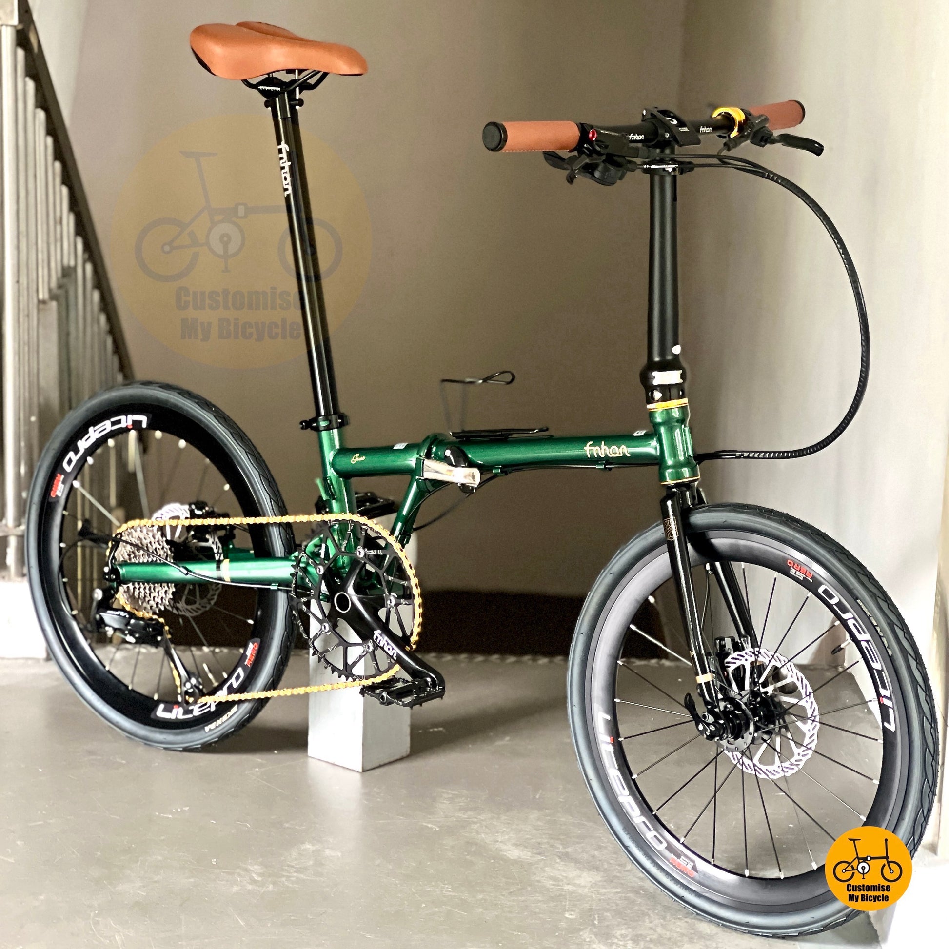 Folding bike in green colour