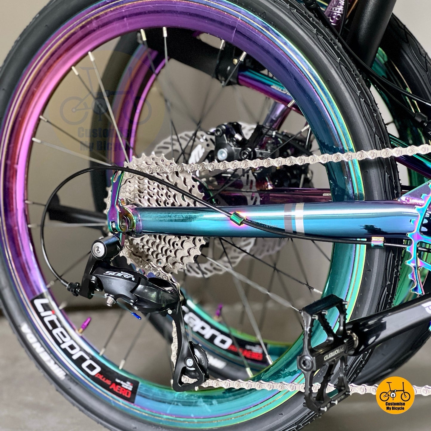 Fnhon Gust 22” • Shimano 9s • Oil Slick