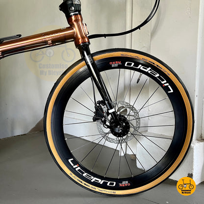 Close up of Litepro aero wheels on Fnhon Gust Folding bike