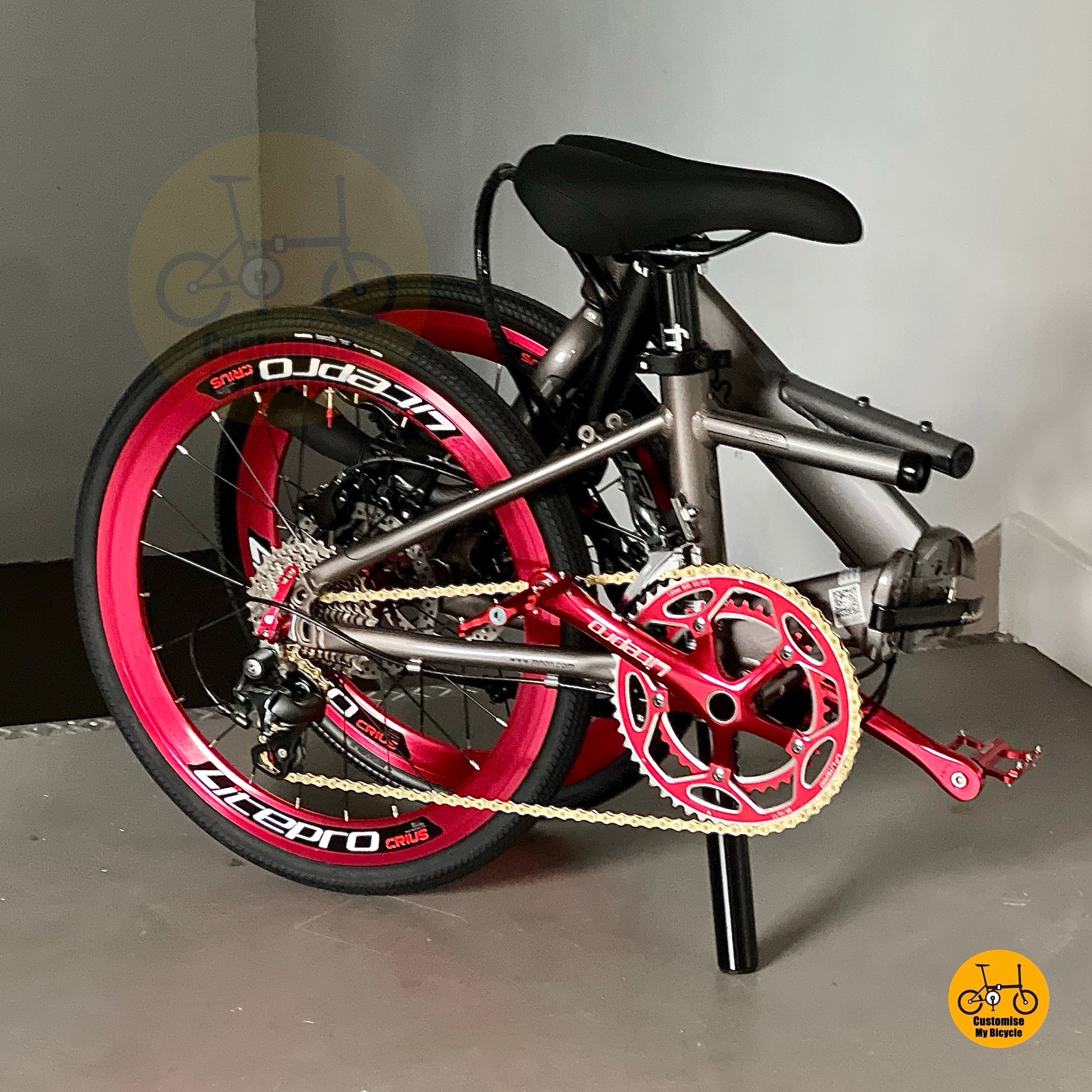 Fnhon Monsoon 22 Inch Folding Bicycle Dolphin Grey Lightweight Alloy Frame Shimano Sora Drivetrain
