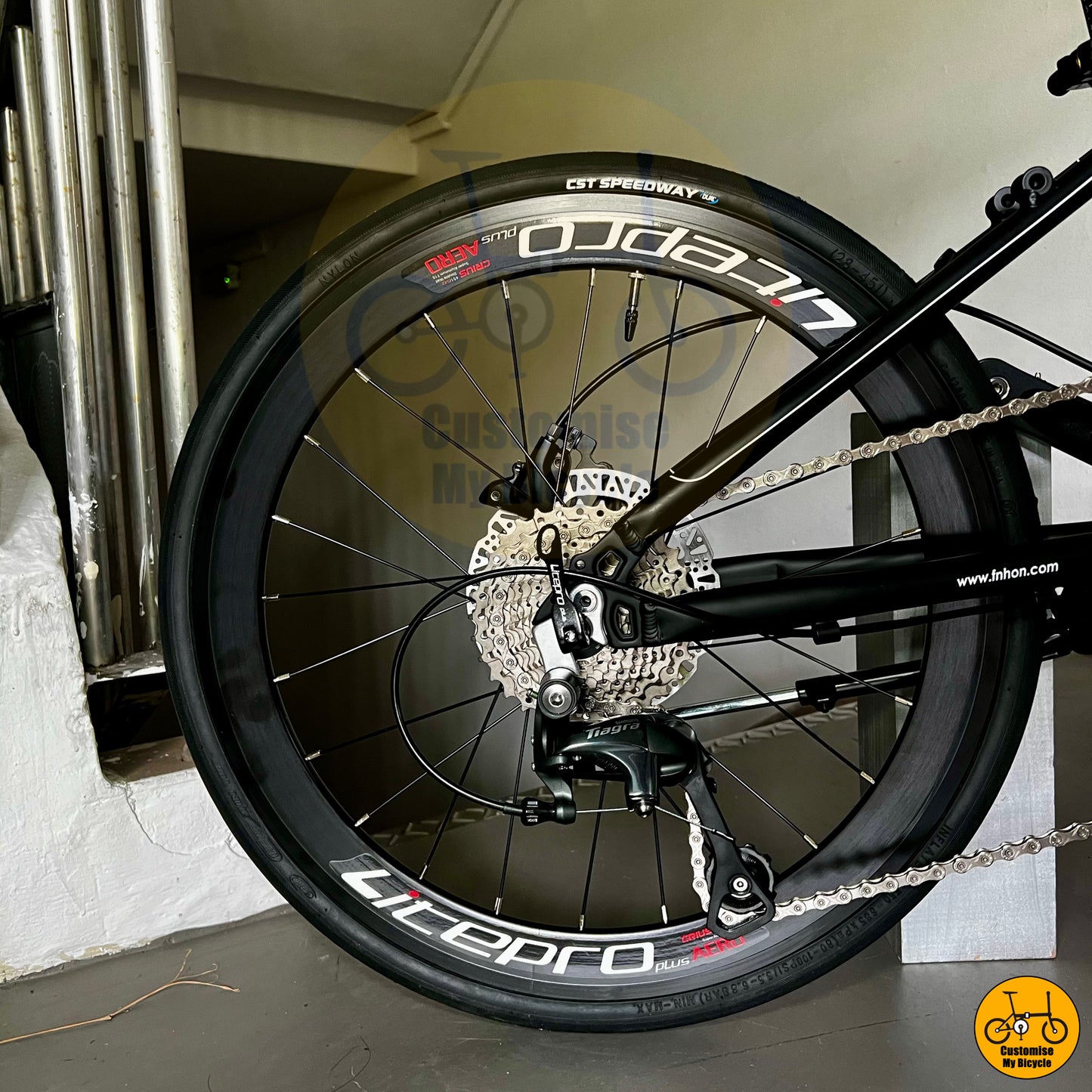 Fnhon Monsoon 22” • Shimano 10s • Matte Black