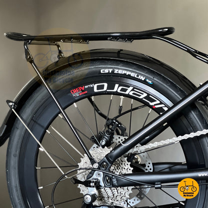 Rear rack and mudguard setup Fnhon Monsoon Matte Black foldie
