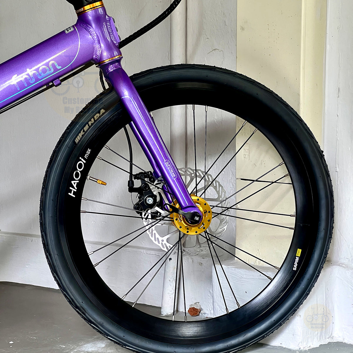 Fnhon Monsoon 22" Lavender Purple foldable bicycle with Shimano 9 gears