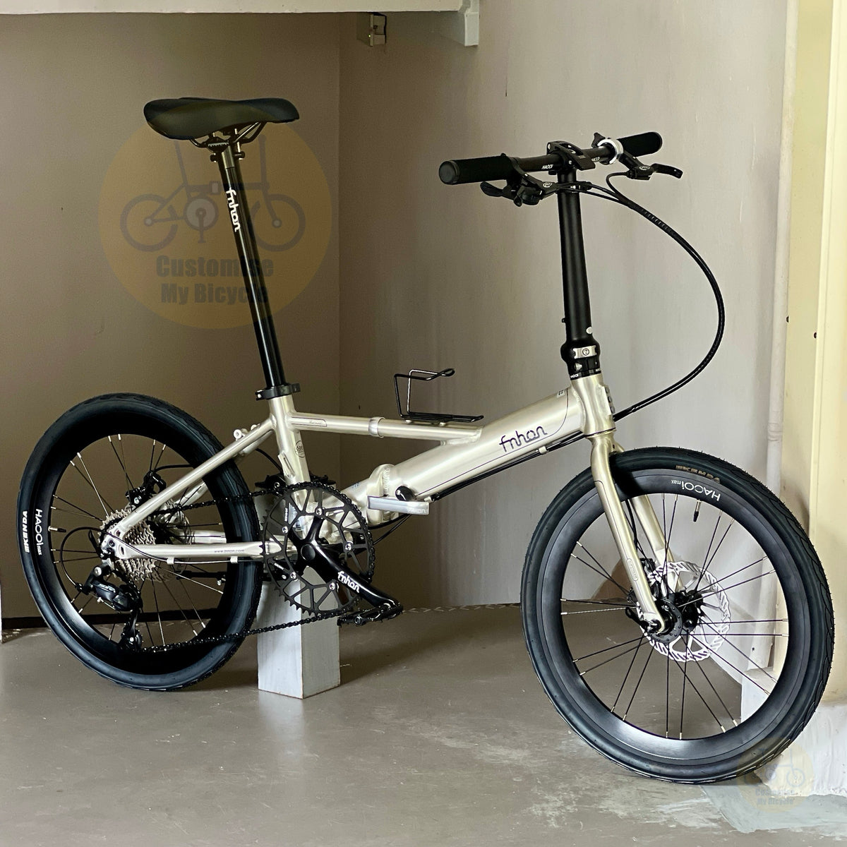 🔥HOT DEALS🔥 Fnhon Monsoon 22” • Shimano 9s • Titanium Champagne
