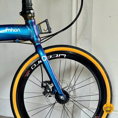 Close up of LITEPRO aero high profile front wheel
