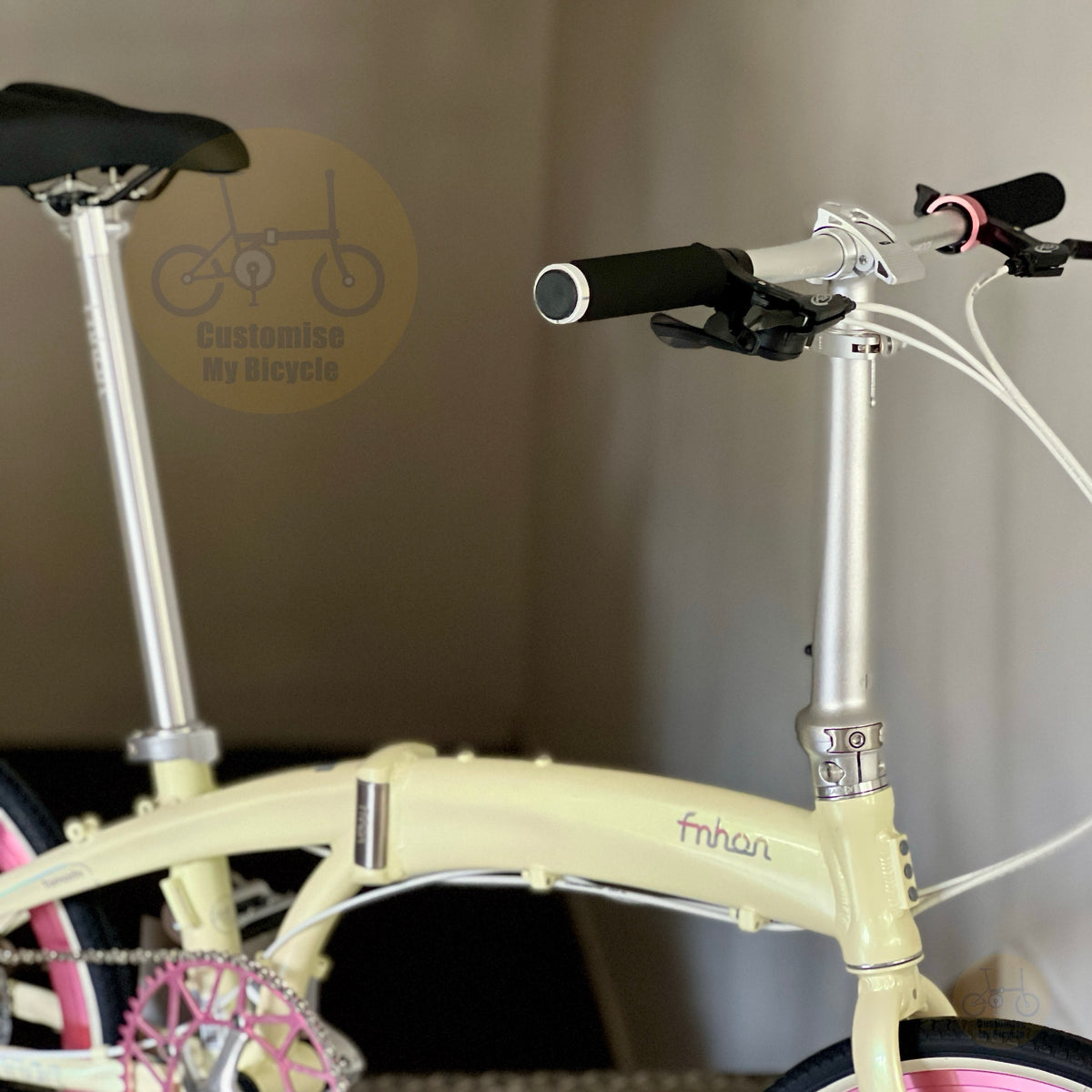 Fnhon Tornado 22" Beige folding bike frame material colour detail