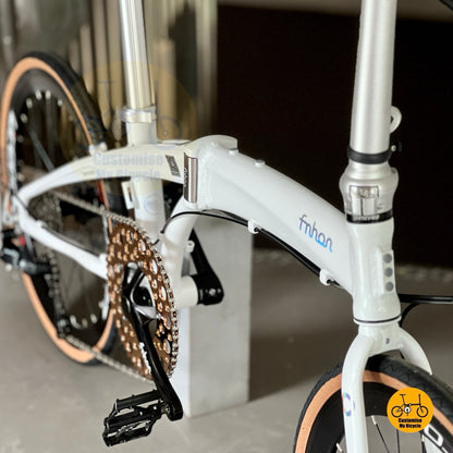 Fnhon Tornado folding bicycle dreamy white rose gold accent overall view
