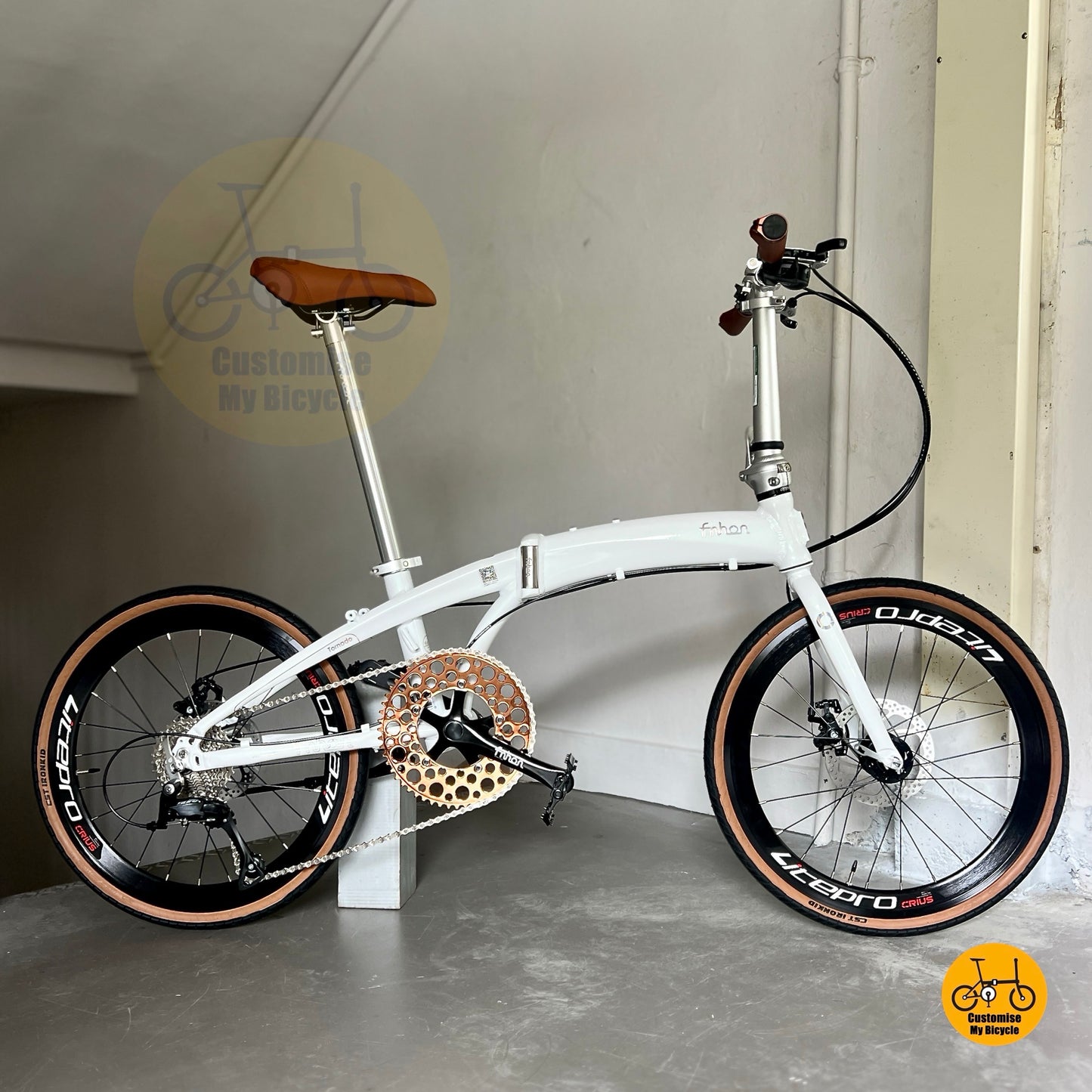 Fnhon Tornado 22 Inch Lightweight Folding Bike With Disc Brake Aero Wheels
