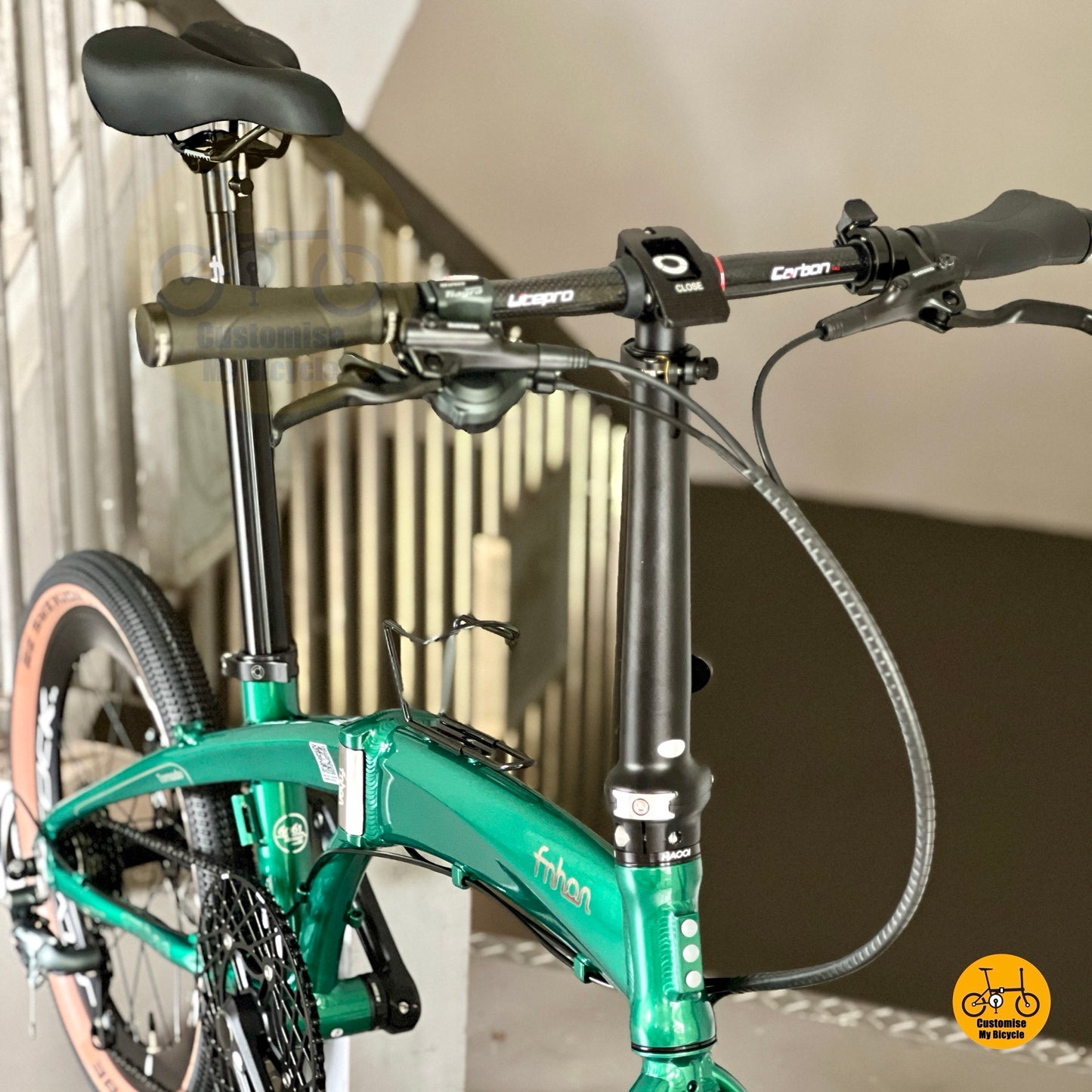 Folding bike with Litepro carbon handlebar and Promend pedals