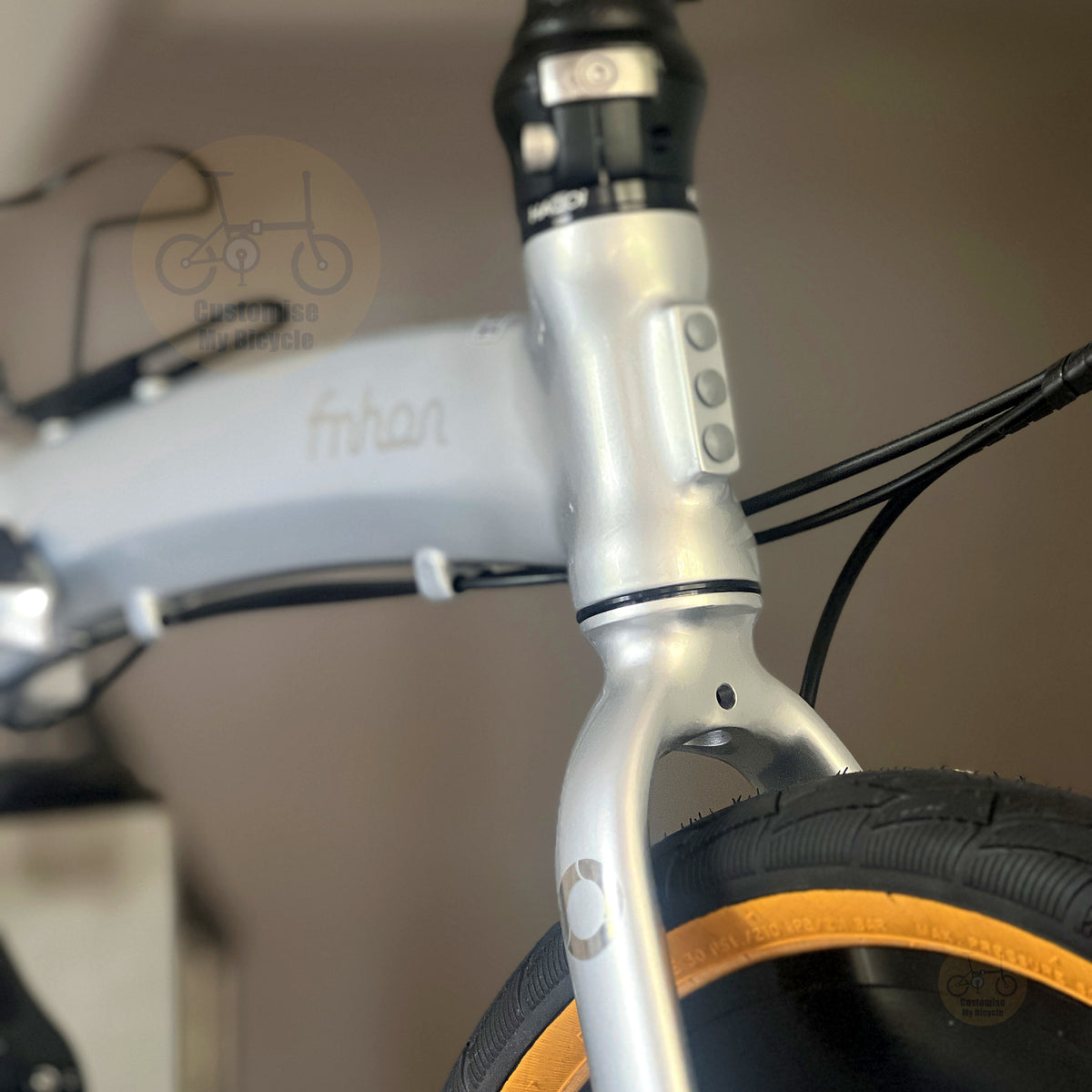 Fnhon Twister 18" Space Silver folding bike with SHIMANO hydraulic disc brake