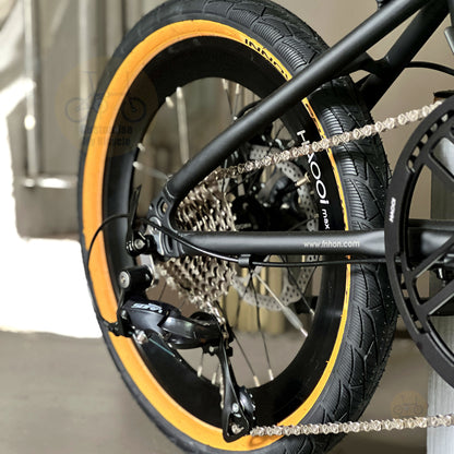 Fnhon Monsoon Mini 18" Matte Black folding bike with INNOVA Pro fast rolling tyres; HAOOi Max high profile wheelset